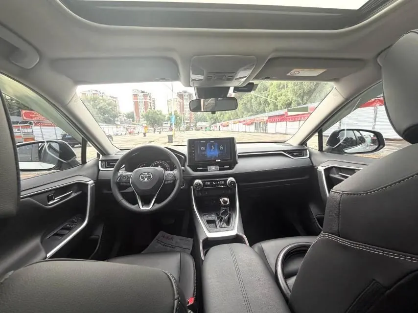 Toyota 2020 RAV4 Rongbo 2.0 Stepless Two-Drive Fashion Edition PLUS Automatic Gear 8
