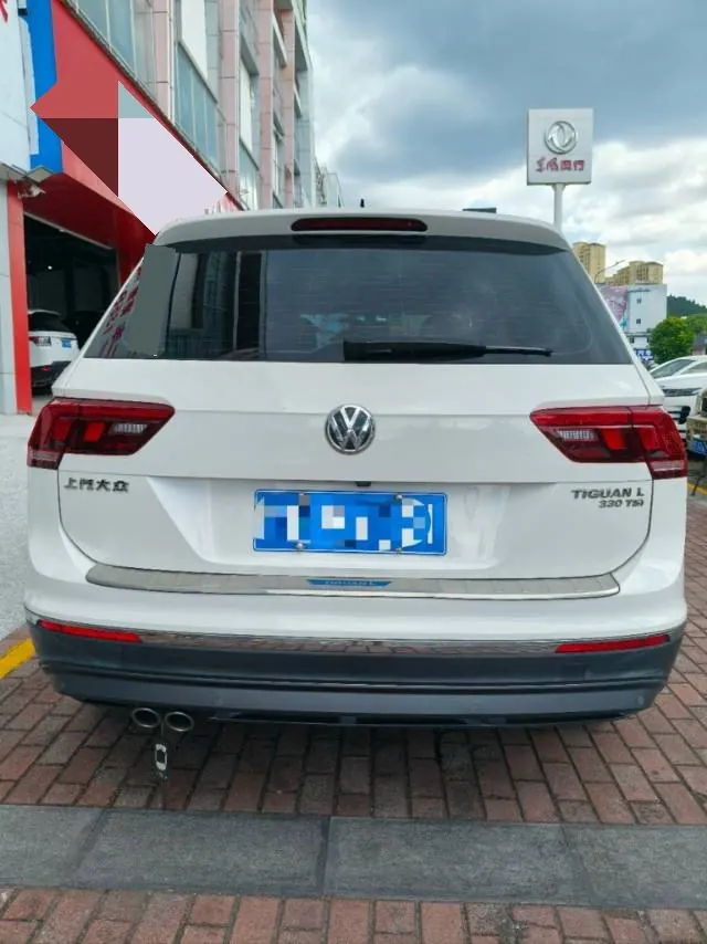 Volkswagen 2020 Tiguan L 2.0TSI 330TSI Two-Drive Panoramic Comfort Edition Automatic Gear 3