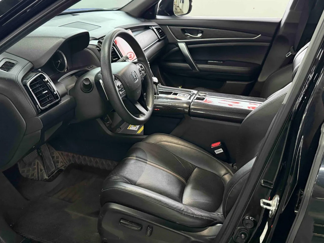 Honda 2020 UR-V 1.5T Stepless 240TURBO Two-Drive Zhiyue Edition Automatic Gear 3