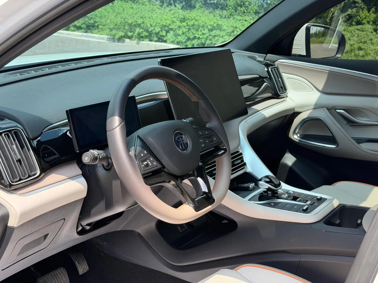 BYD Song Pro New Energy 2024 Song Pro DM-i 1.5 Stepless Glory Edition Excellent 110KM Automatic Gear 4