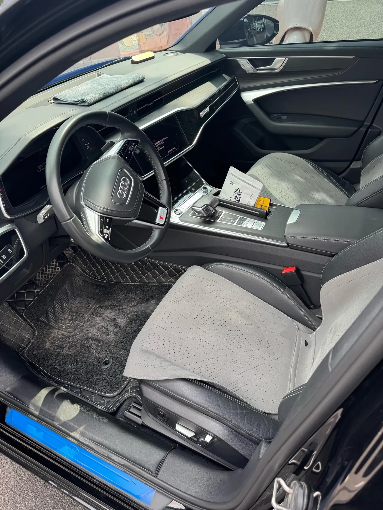 Audi 2024 A6L 2.0TFSI 45TFSI Quattro Selected Dynamic Automatic 4