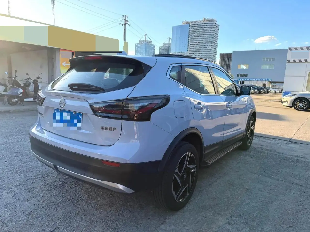 Nissan 2025 Xiao Ke Honor 2.0 Stepless Honor XV Leading Edition Automatic Gear 8