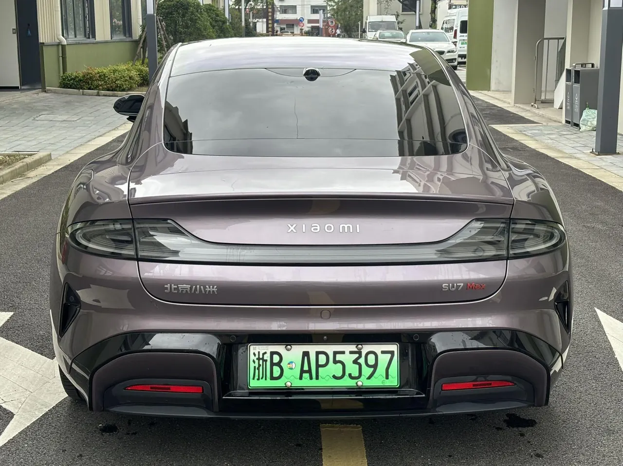 MI 2024 SU 7 750km Four-wheel Drive Max Founding Edition Automatic Gear 7