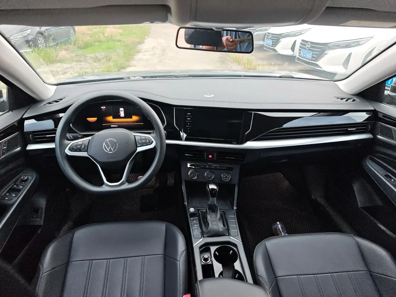 Volkswagen 2024 Passat 1.4TSI 280TSI Business Edition Automatic 2