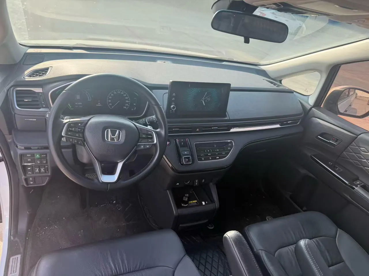 Honda 2024 Alishen e:HEV 2.0 Stepless Deluxe Automatic Gear 8