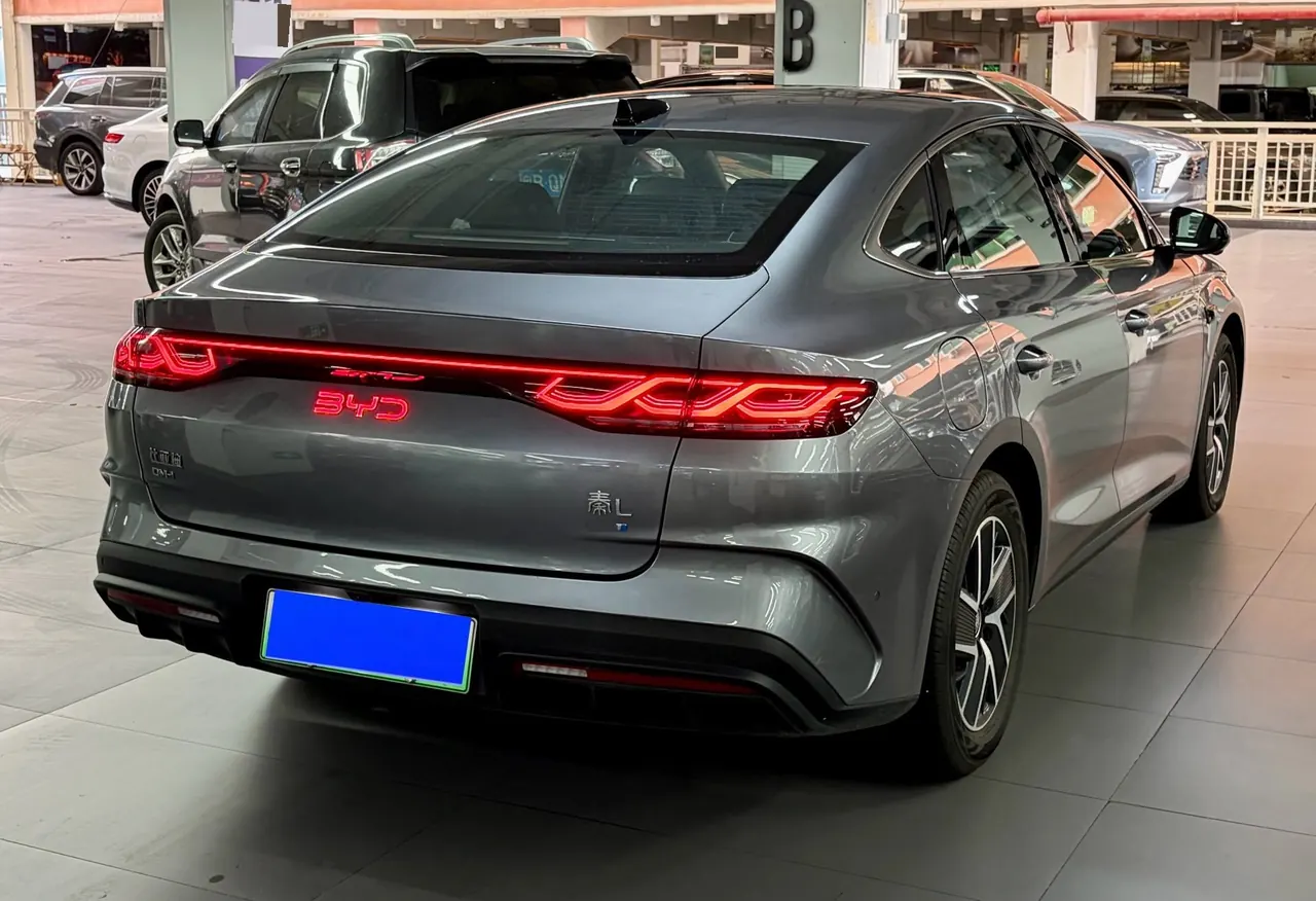 BYD 2025 Qin L DM-i 1.5 stepless smart driving version 120KM leading automatic gear 2