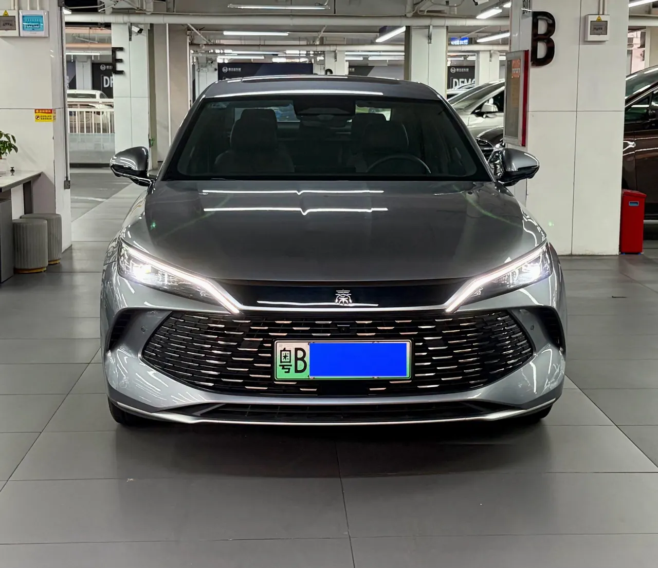BYD 2025 Qin L DM-i 1.5 stepless smart driving version 120KM leading automatic gear 3