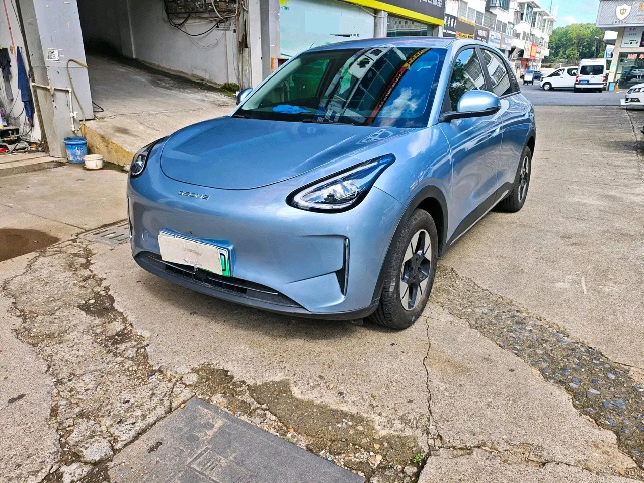 Open image lightbox: Geely 2025 Star Wish UP 410km Discovery Edition Automatic Gear