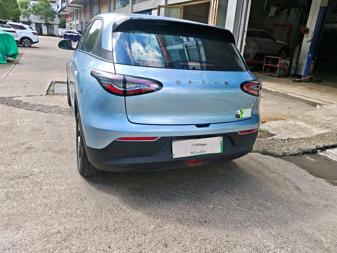 Geely 2025 Star Wish UP 410km Discovery Edition Automatic Gear 4