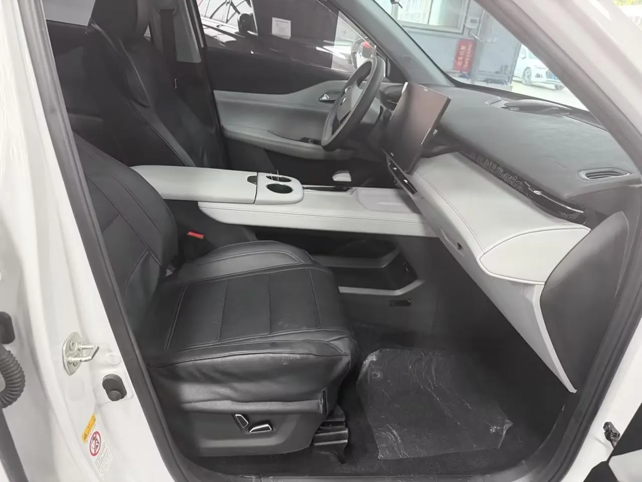 ChangAn 2025 UNI-Z 1.5T honorable automatic gear 5