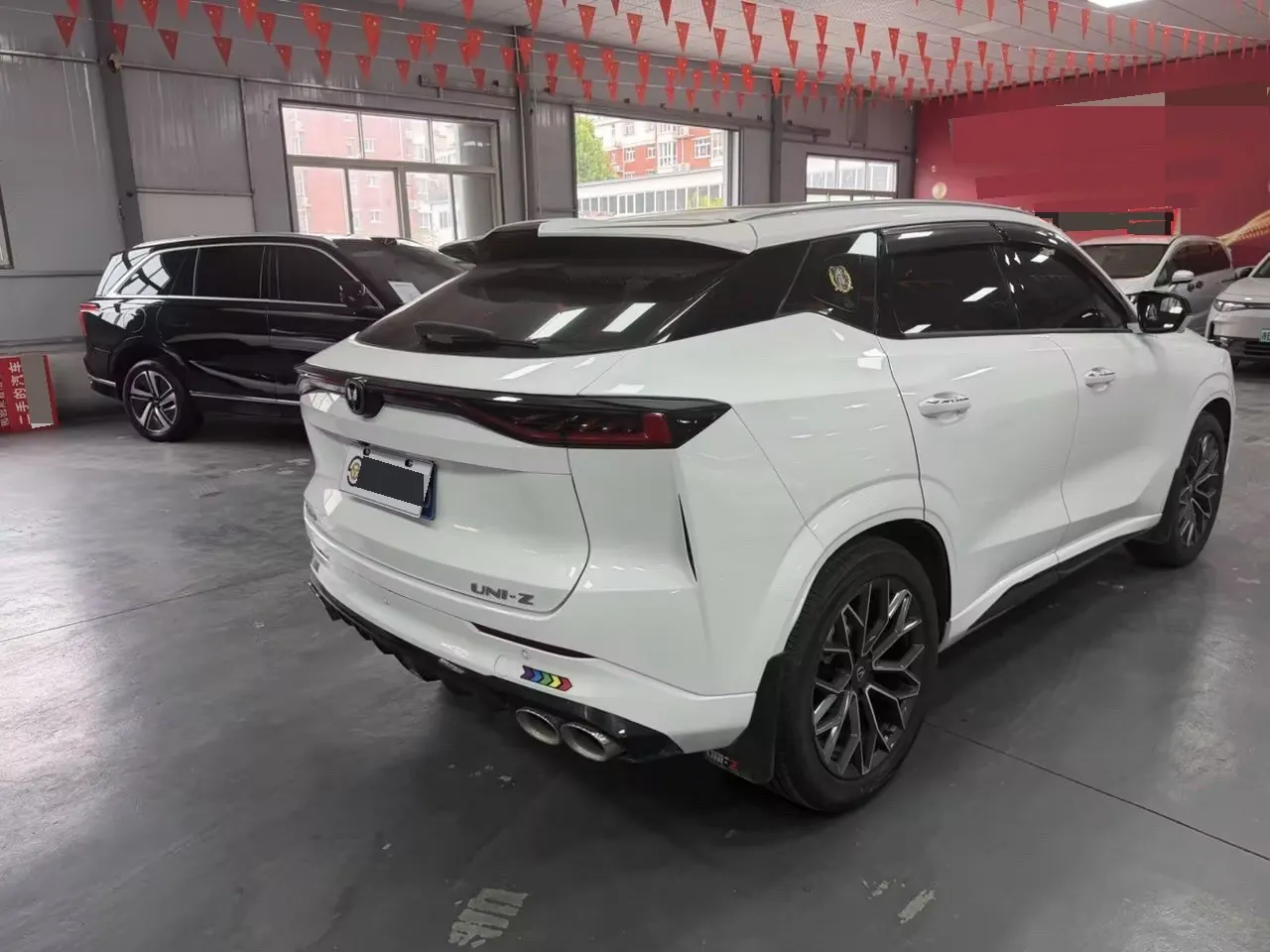 ChangAn 2025 UNI-Z 1.5T honorable automatic gear 6