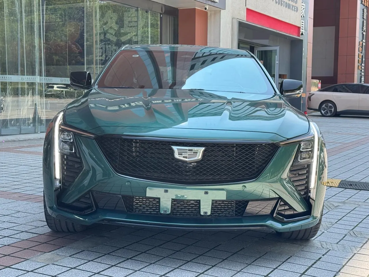 Cadillac 2025 CT5 2.0T 28T Track Performance Edition Peak Track Optional Package Automatic Gear 2