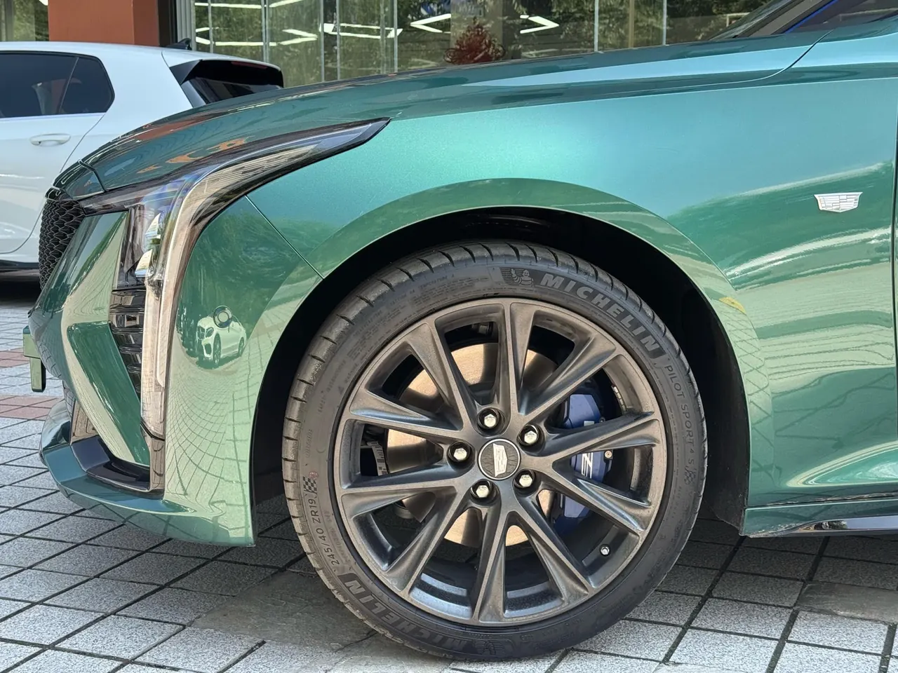 Cadillac 2025 CT5 2.0T 28T Track Performance Edition Peak Track Optional Package Automatic Gear 5