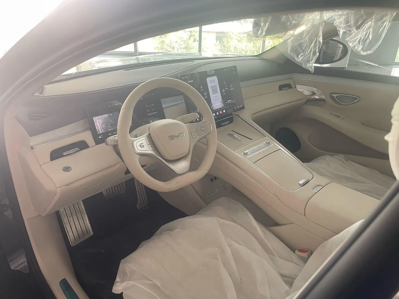 BYD 2026 Seal 08 EV 905KM Flagship Automatic Gear 12