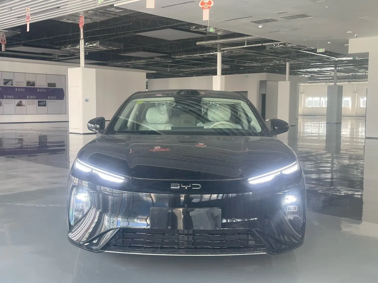 BYD 2026 Seal 08 EV 905KM Flagship Automatic Gear 2