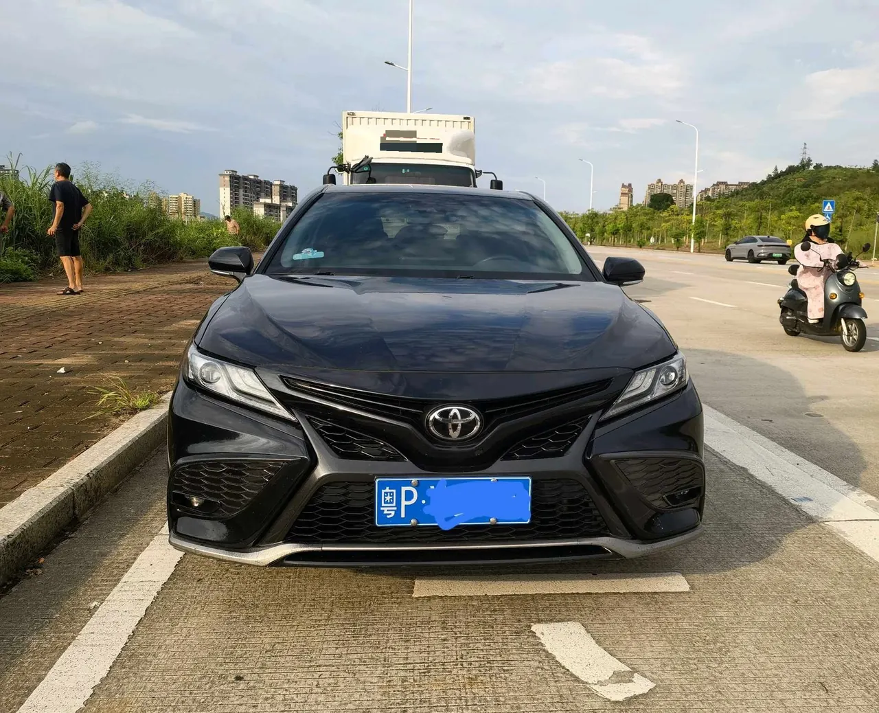 Toyota 2022 Camry 2.0S Stepless Knight Edition Automatic Gear 2