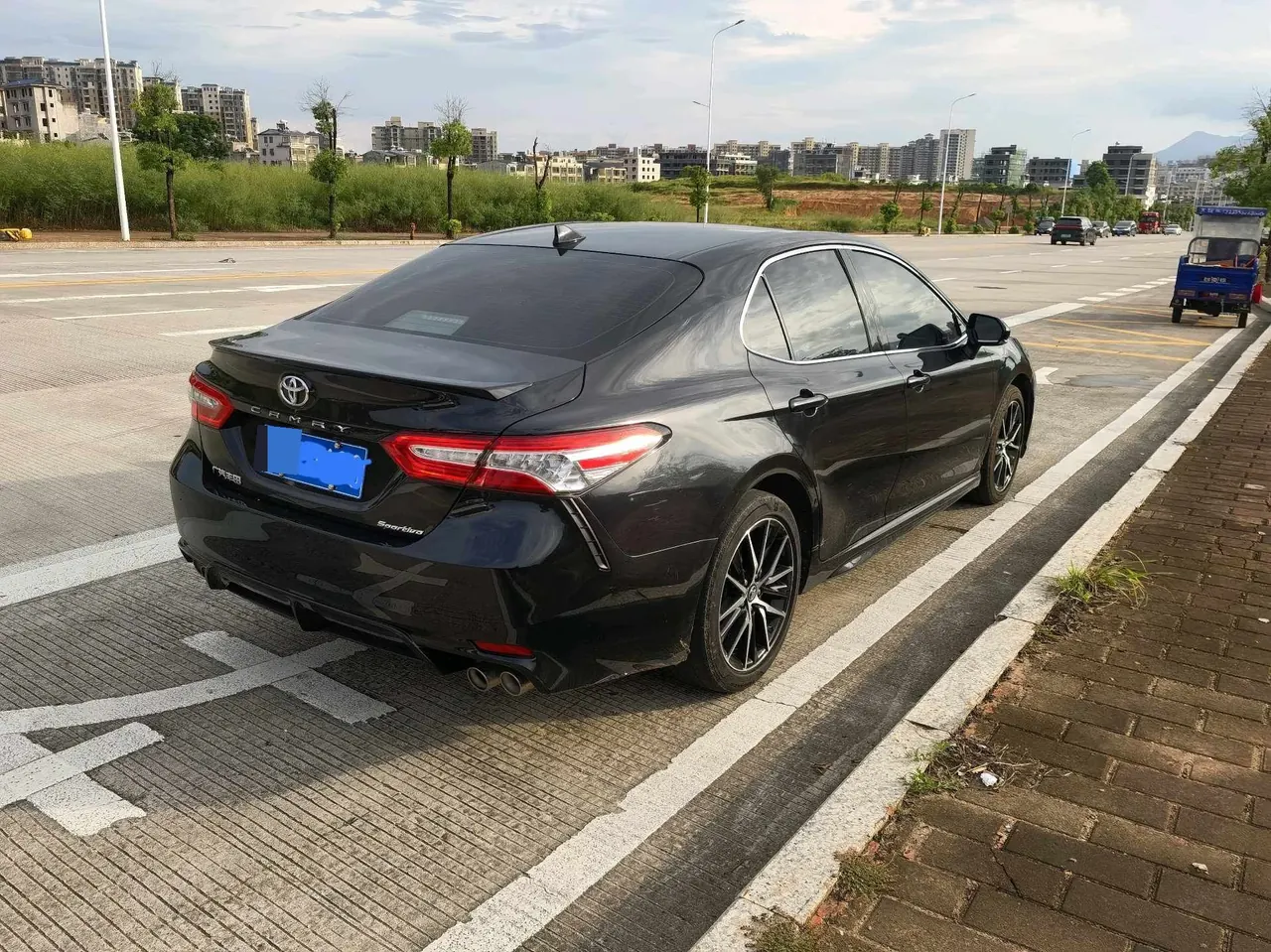 Toyota 2022 Camry 2.0S Stepless Knight Edition Automatic Gear 8