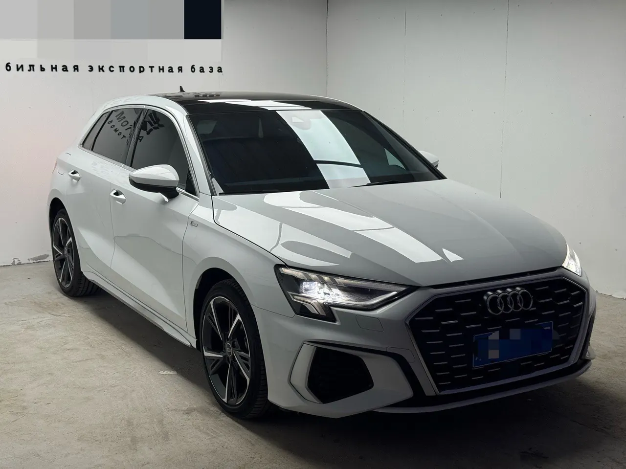 Audi 2022 A3 Sportback 1.4TFSI 35TFSI Fashion Sports Automatic 3