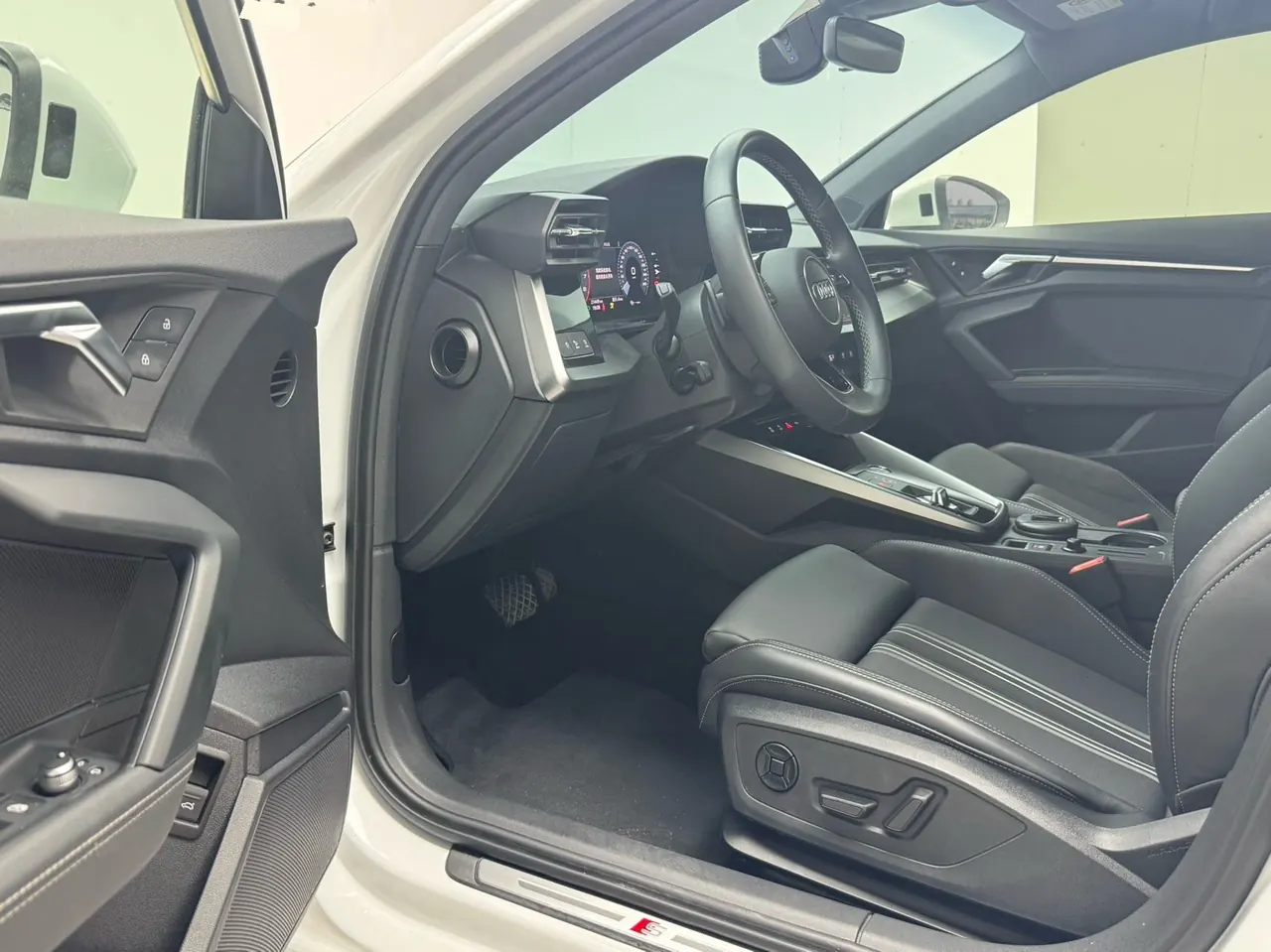Audi 2022 A3 Sportback 1.4TFSI 35TFSI Fashion Sports Automatic 4