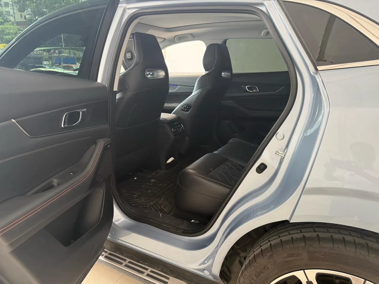 ChangAn 2022 UNI-K iDD 1.5T Blue Whale iDD Honorable Automatic Gear 3