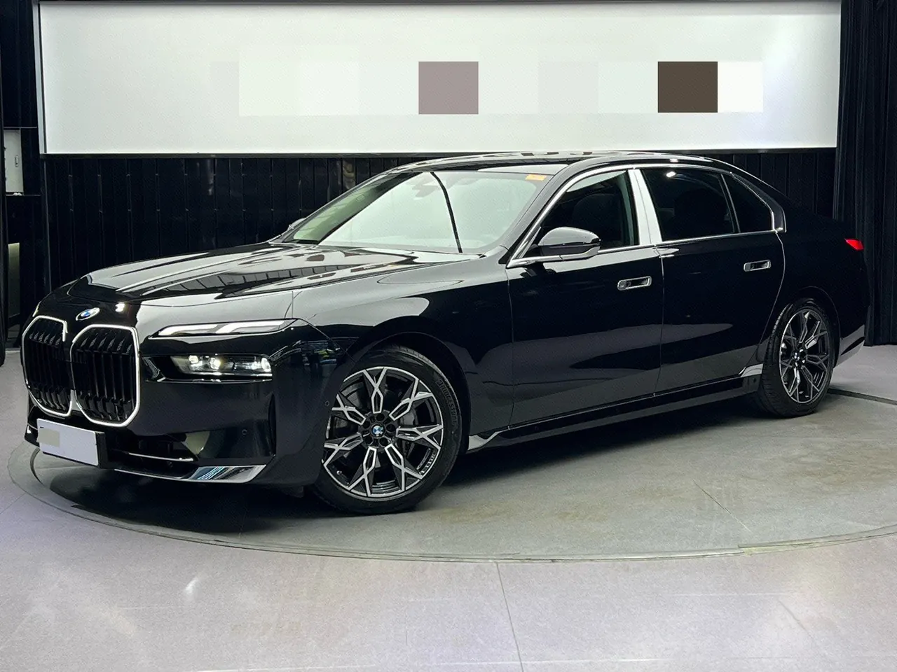 Open image lightbox: BMW 7 Series (Imported) 2023 735Li 48V 3.0T Luxury Suit Automatic Gear