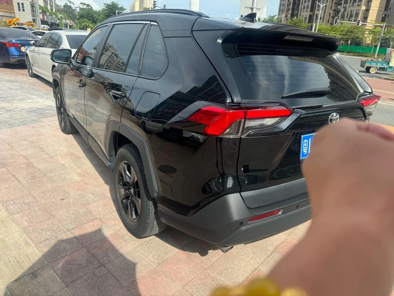 Toyota 2023 RAV4 Rongbo 2.0 Stepless Two-Drive City Edition Automatic Gear 4