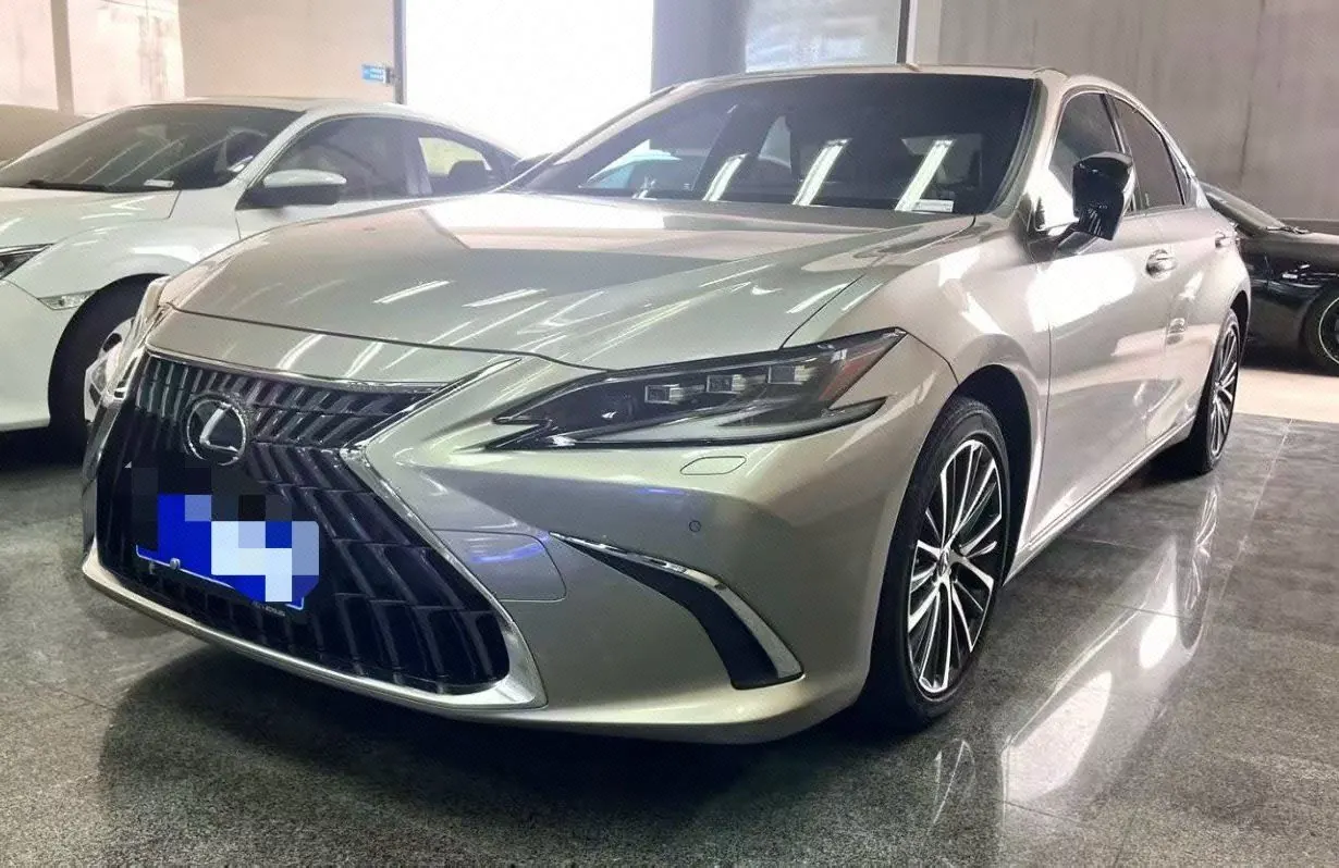 Open image lightbox: Lexus ES (Imported) 2022 ES300h 2.5 Stepless Excellence Edition Automatic Gear