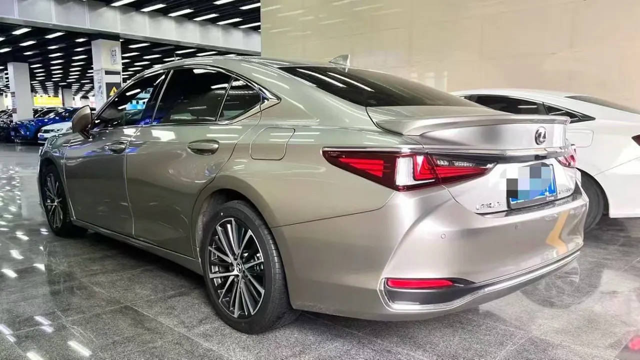 Lexus ES (Imported) 2022 ES300h 2.5 Stepless Excellence Edition Automatic Gear 4