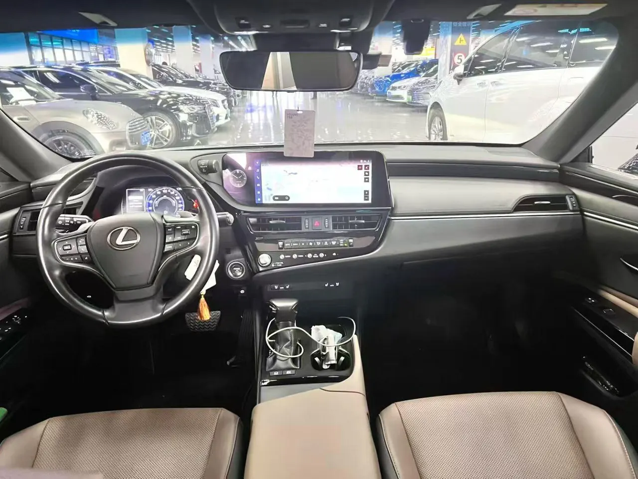 Lexus ES (Imported) 2022 ES300h 2.5 Stepless Excellence Edition Automatic Gear 6