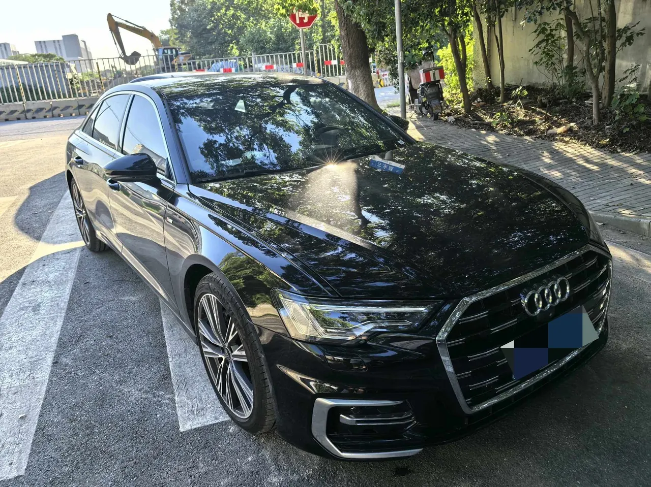 Audi 2026 A6L 2.0TFSI 45TFSI Prestige Dynamic Edition Automatic 3