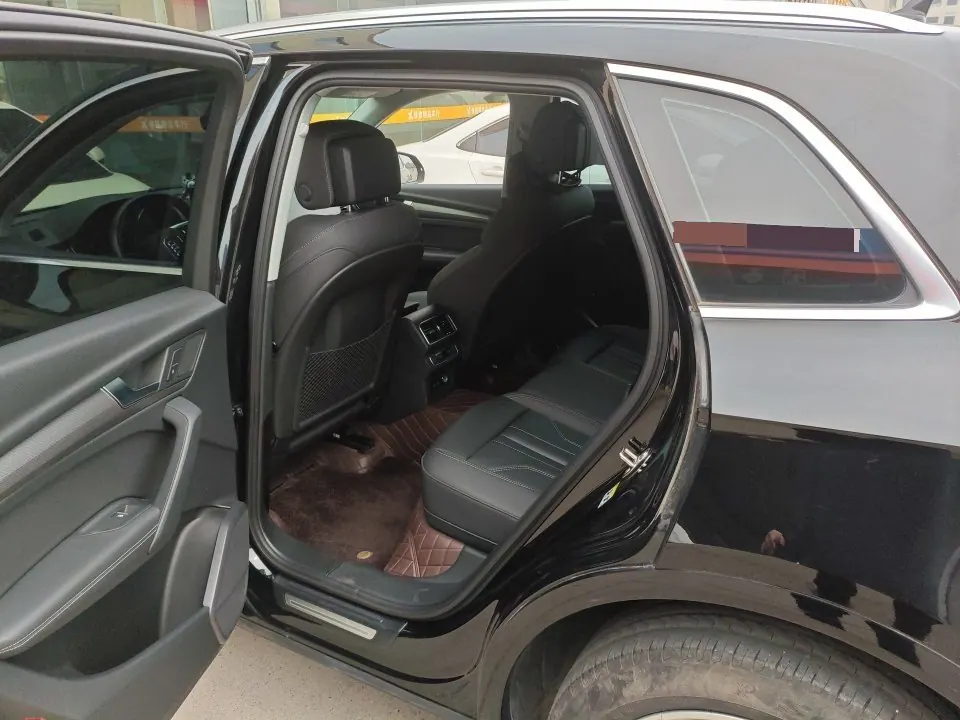 Audi 2022 Q5L 2.0TFSI 40TFSI Deluxe Dynamic (Modified) Automatic Gear 4