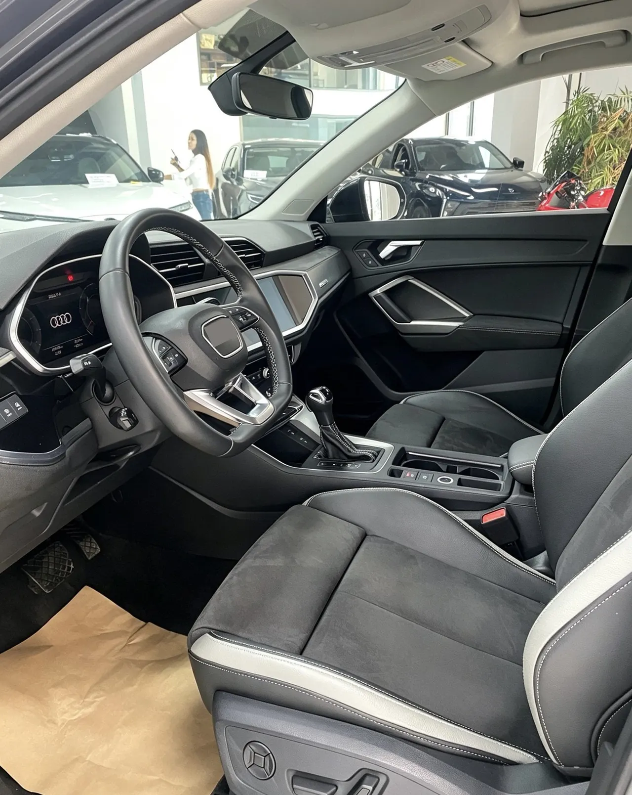 Audi 2022 Q3 1.4TFSI 35TFSI Fashion Dynamic Automatic 5