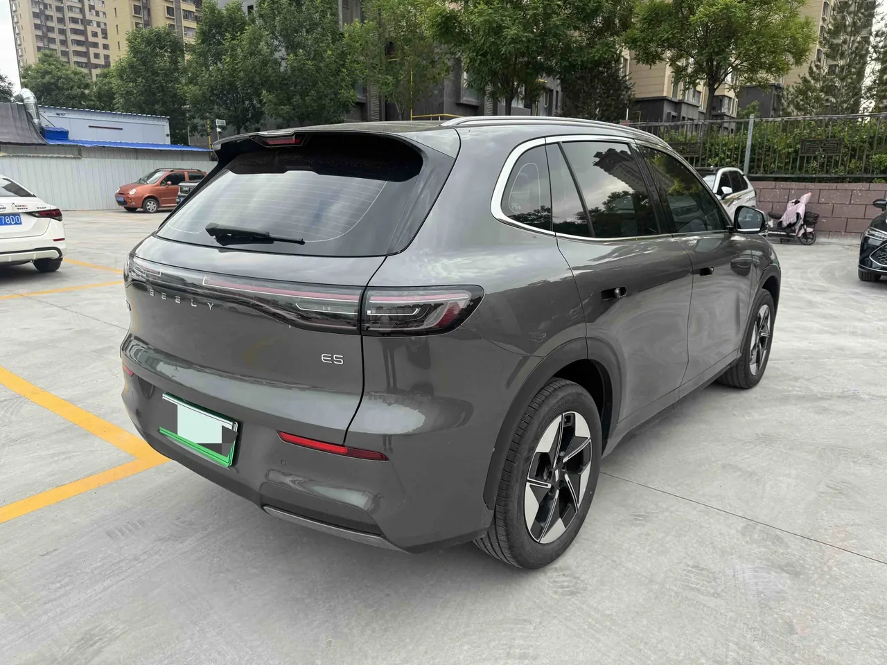 Geely Galaxy 2024 E 5 530km Discovery Edition Automatic Gear 6