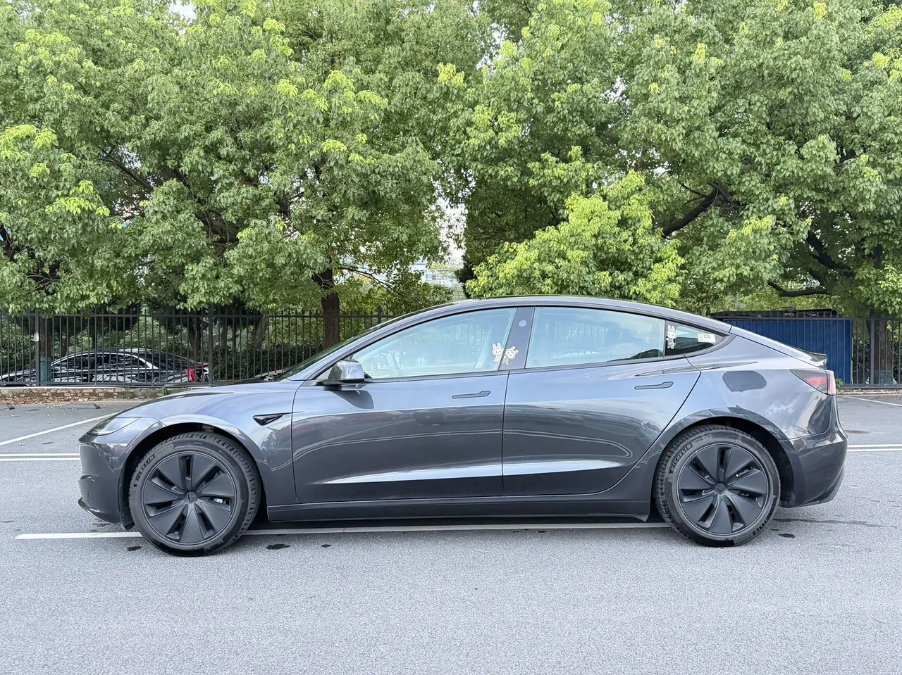 Tesla 2023 Model 3 Rejuvenation Edition Rear Wheel Drive Automatic Transmission 3
