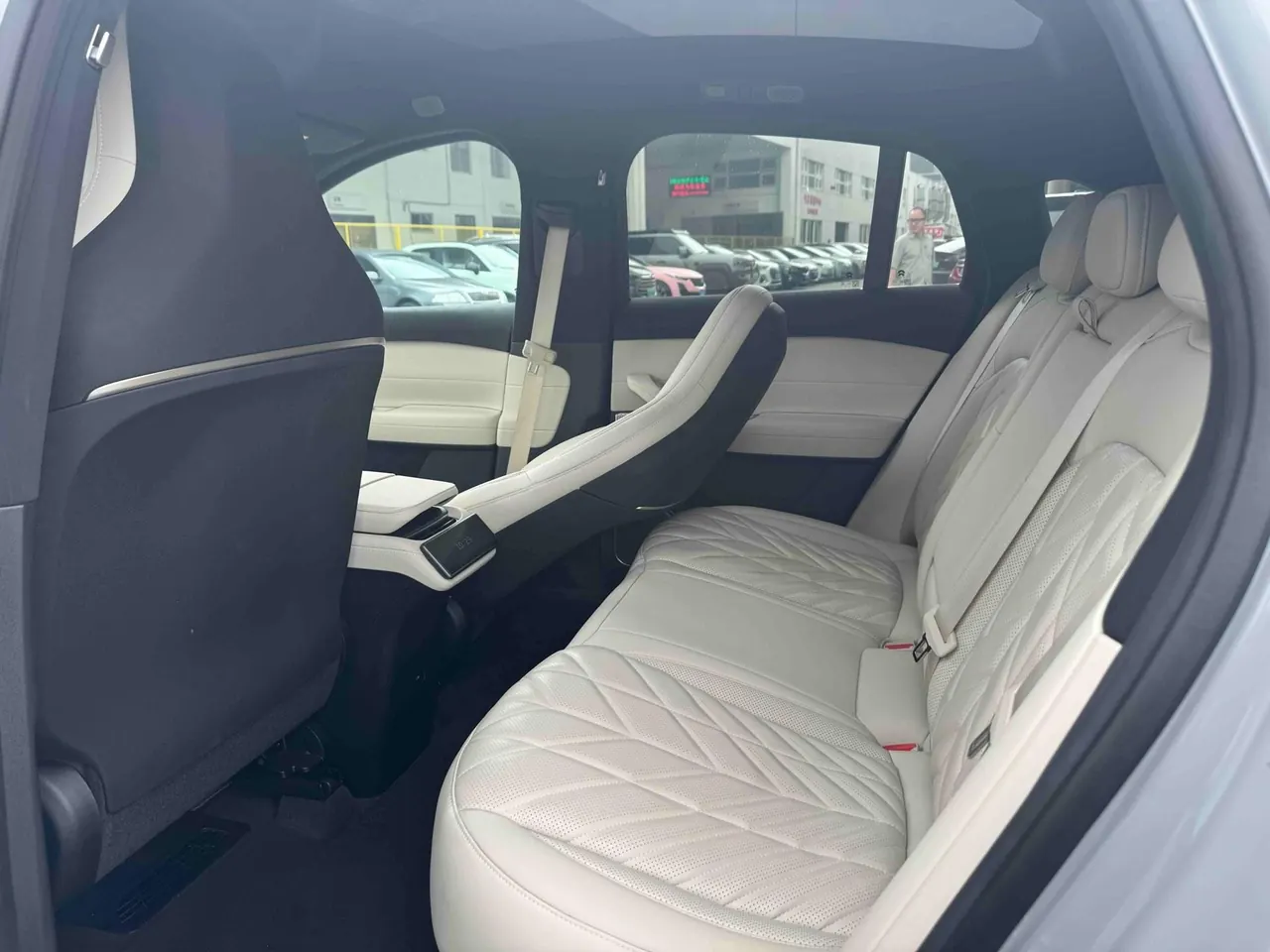 NIO 2024 ES6 75kWh automatic gear 6