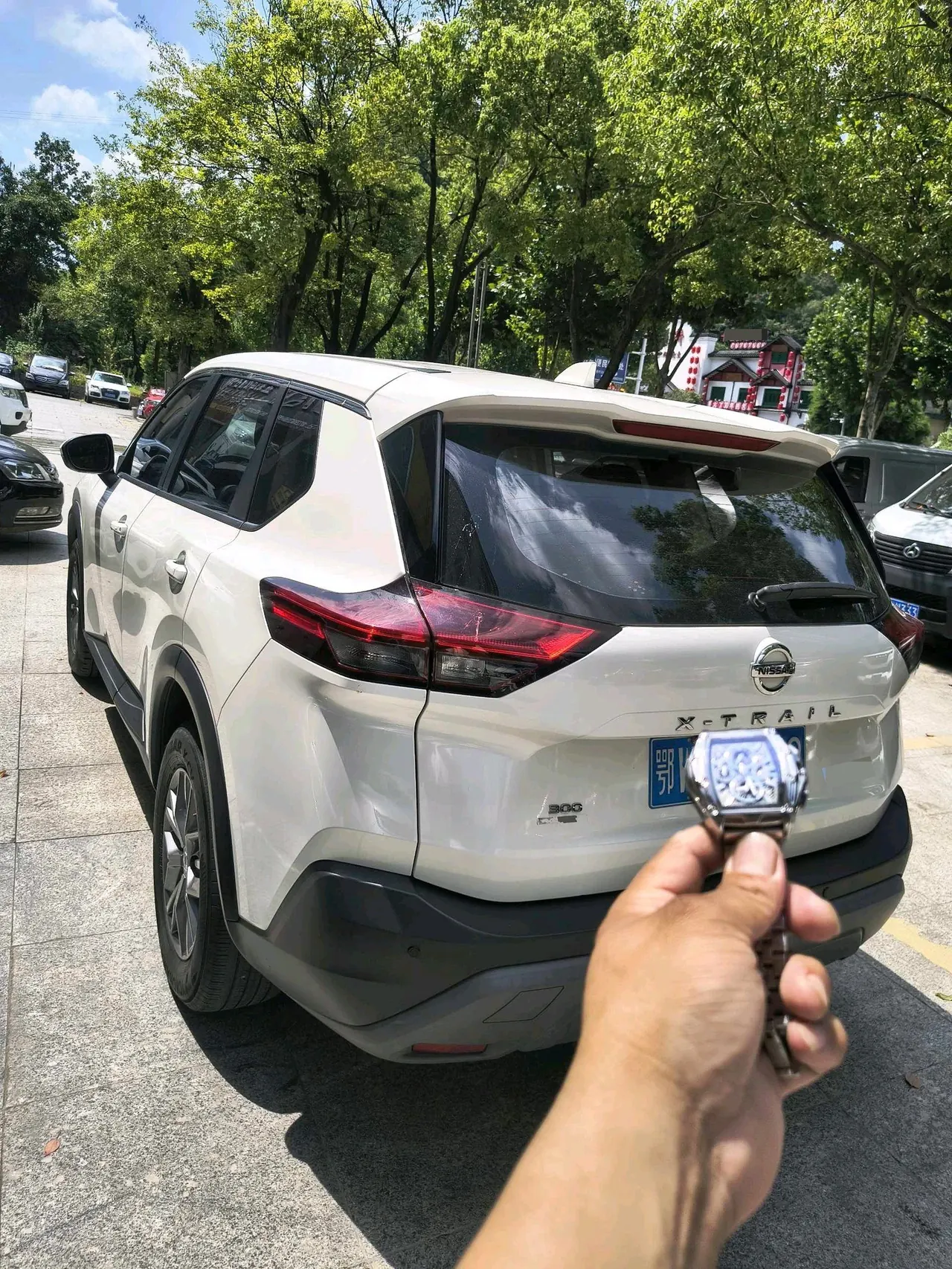Nissan 2022 Qijun 1.5T Stepless VC-Turbo 15000.00g Star and Moon Limited Edition Automatic Gear 8