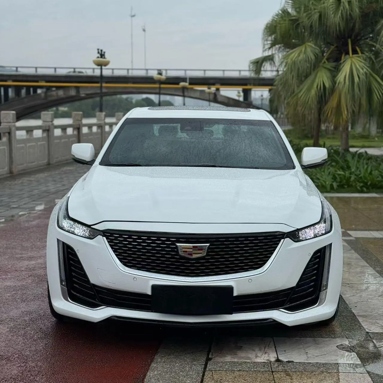 Cadillac 2022 CT5 2.0T 28T honorable automatic gear 2