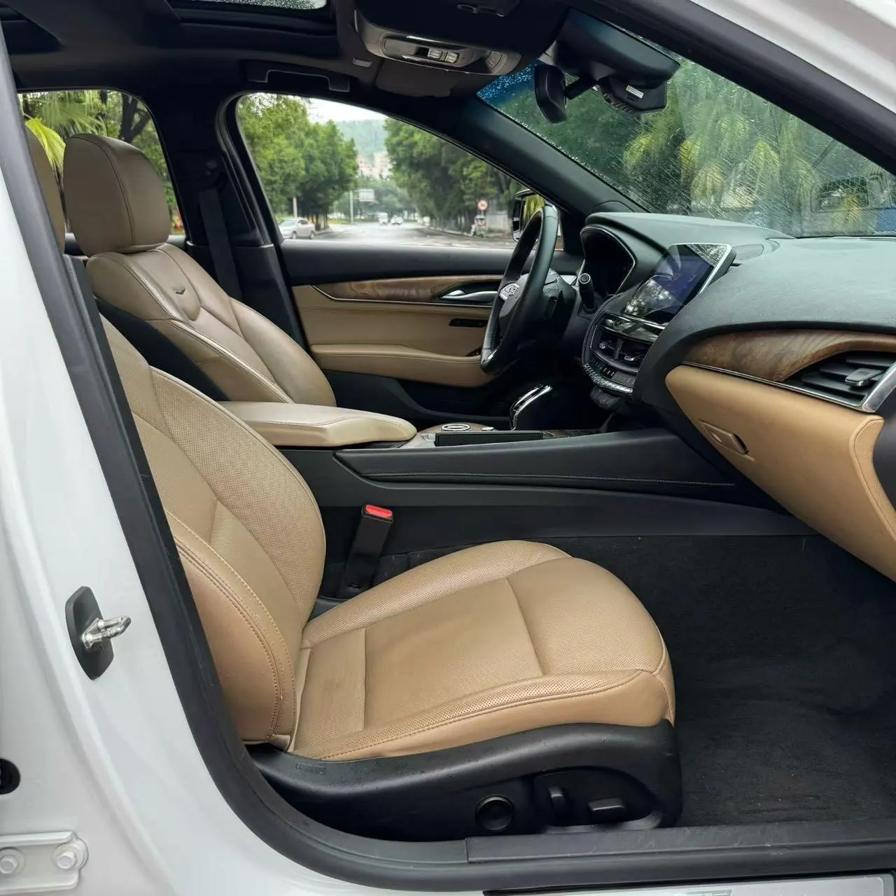 Cadillac 2022 CT5 2.0T 28T honorable automatic gear 9