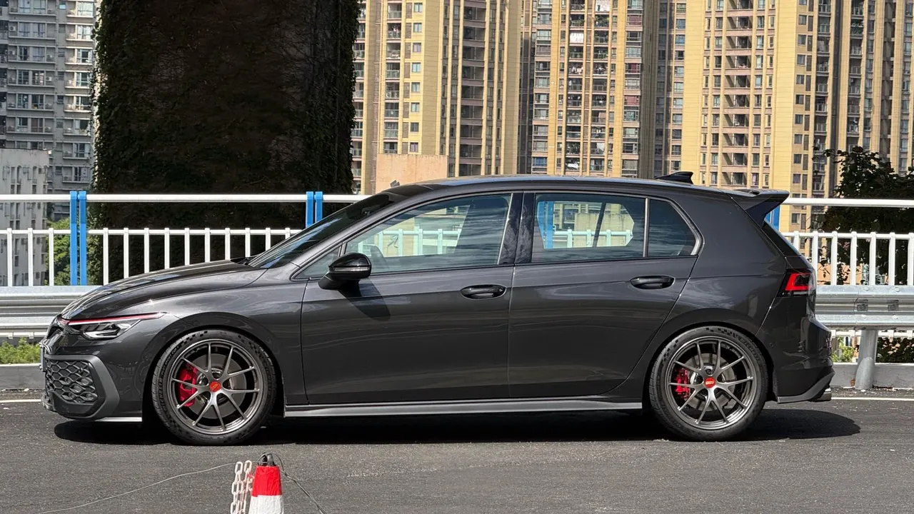Volkswagen 2026 Golf GTI 2.0TSI 380TSI Automatic 5