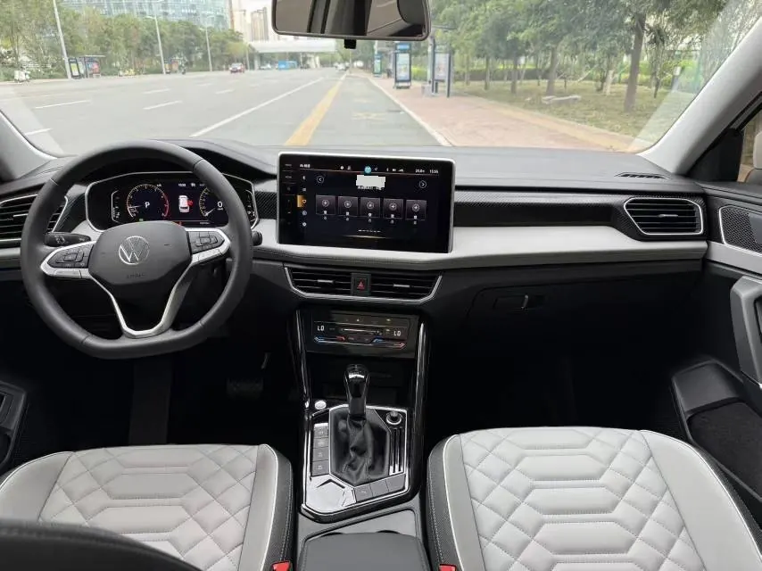 Volkswagen 2024 Tanyue 2.0TSI 330TSI Two-Drive Luxury Plus Advanced Edition Automatic Gear 6