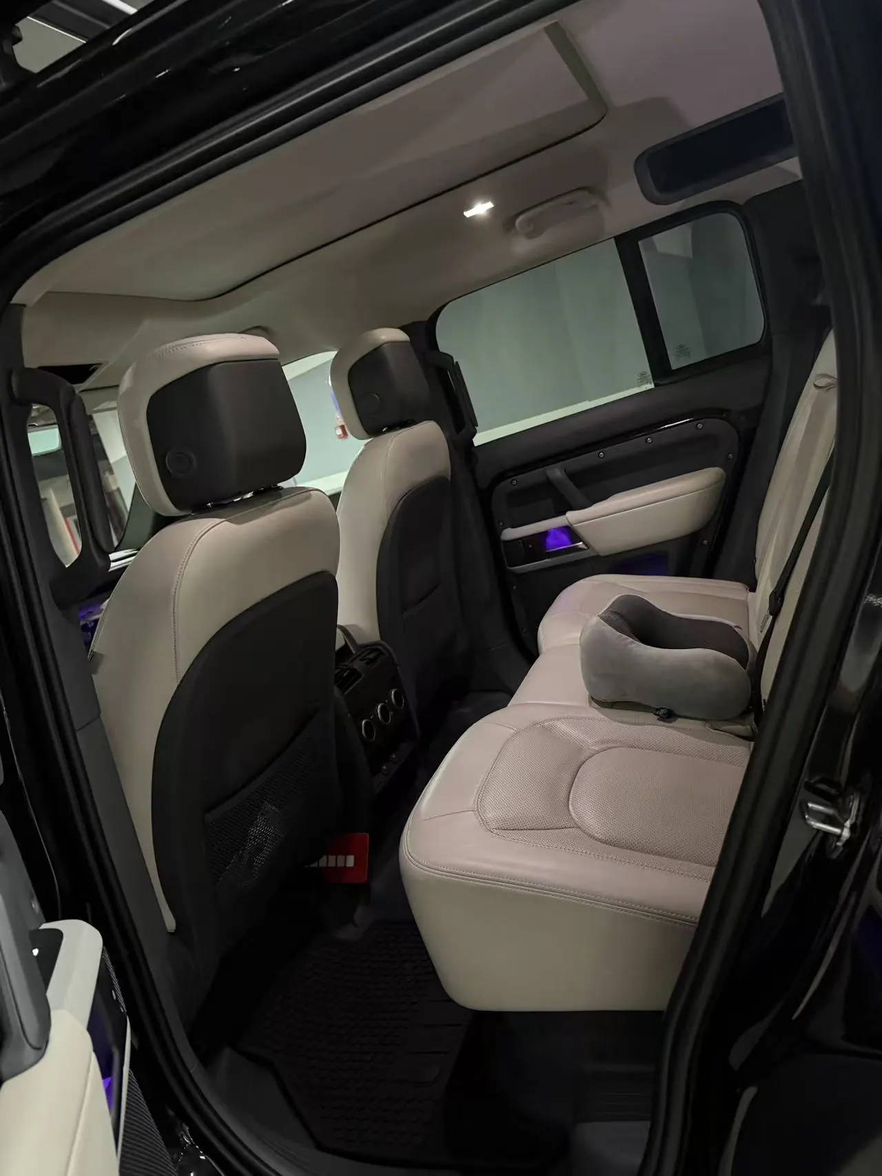 Land Rover Guard (Imported) 2023 Guard 110 48V 3.0T P400 Diablo Special Edition (Modified) Automatic Gear 6