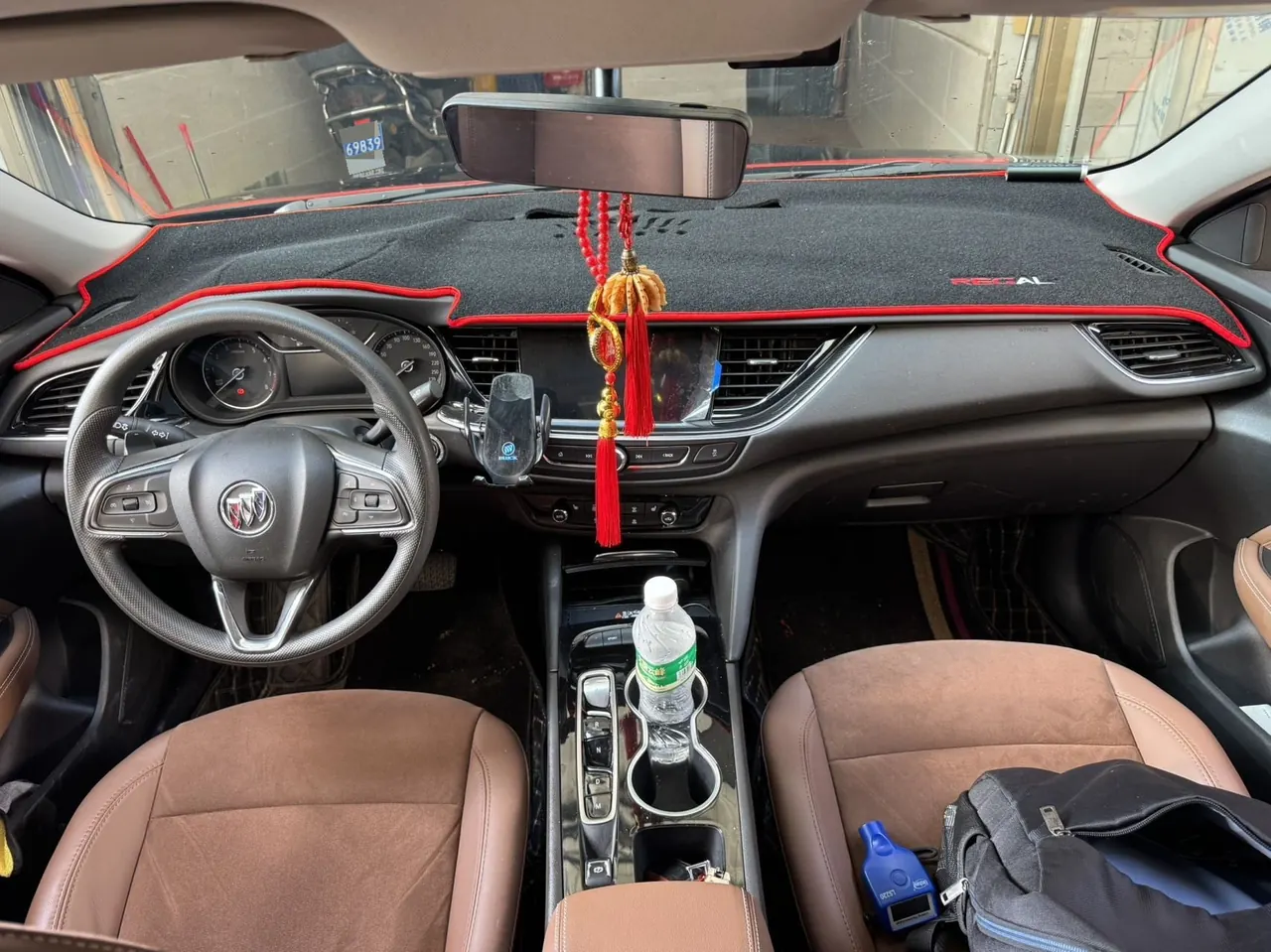 Buick 2022 Regal 1.5T 552T Smart Automatic Gear 5
