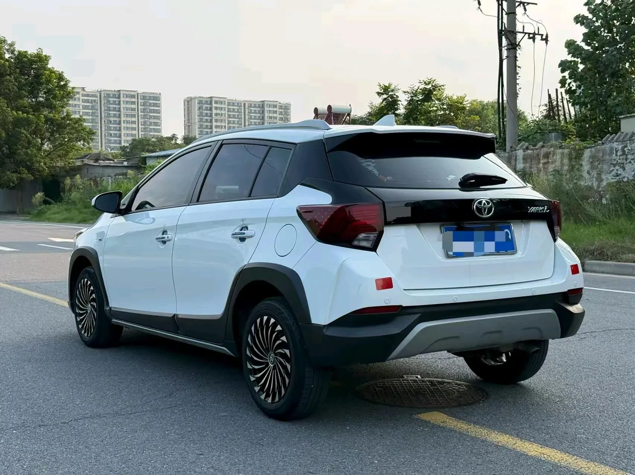 Toyota yaris 2022 YARiS L Zhixuan X 1.5 Stepless Leading PLUS Edition Automatic Gear 8