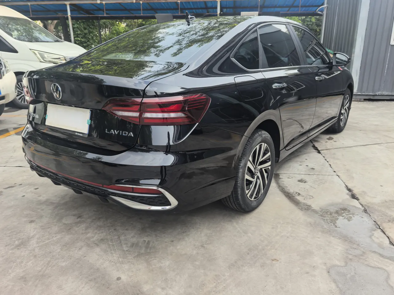 Volkswagen 2024 LaVida 1.5 Star 5 Million Edition Automatic Gear 5