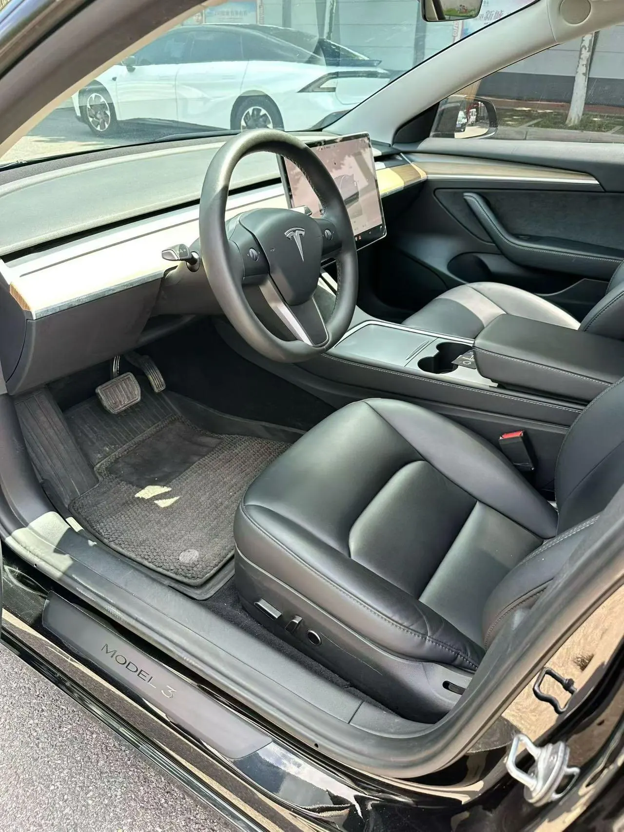 Tesla 2022 Model 3 rear-wheel drive version of automatic transmission 7