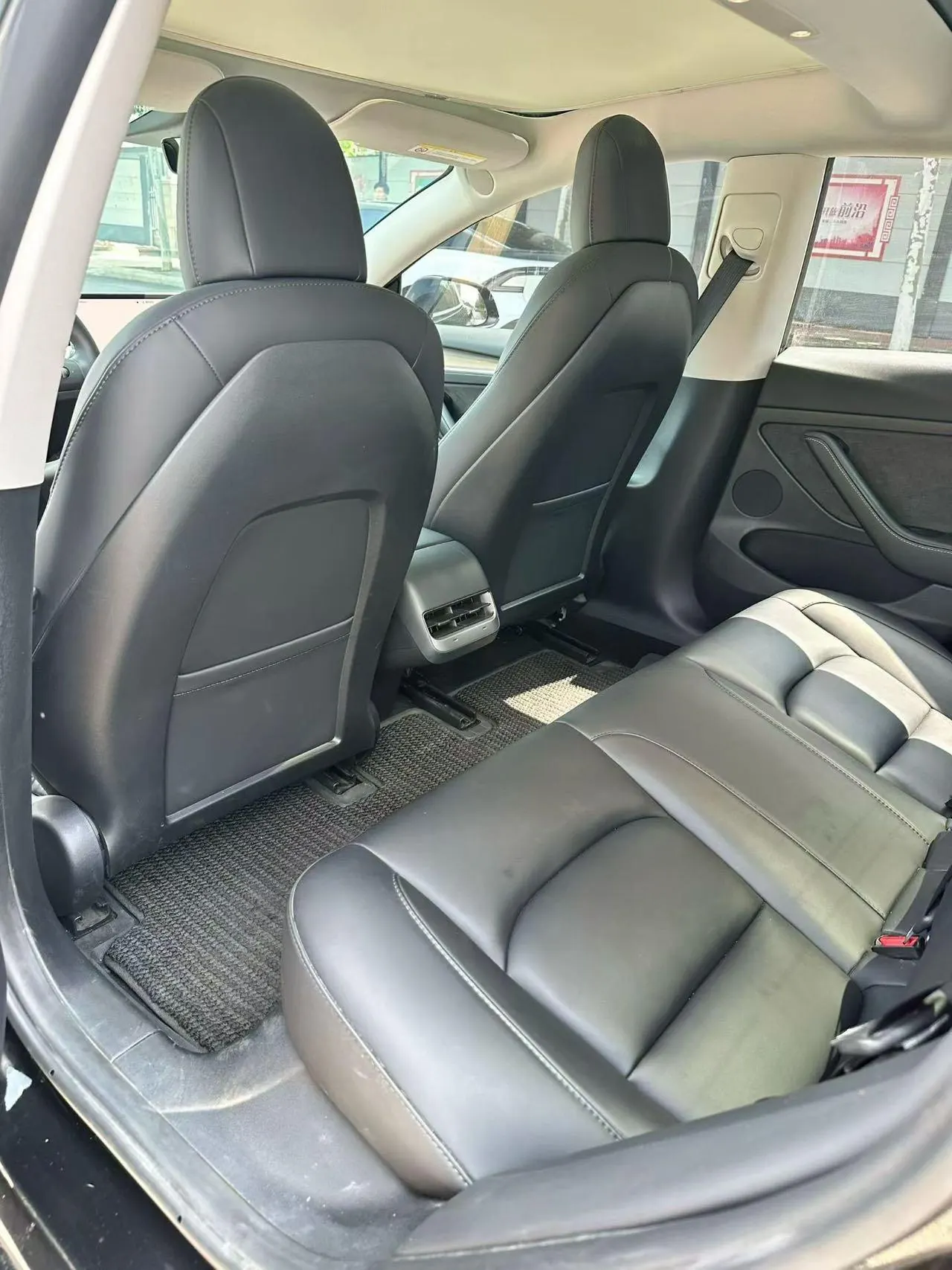 Tesla 2022 Model 3 rear-wheel drive version of automatic transmission 8