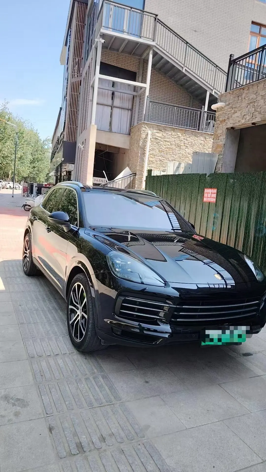 Porsche Cayenne New Energy (Imported) 2022 Cayenne Oil and Electric Hybrid 2.0T Platinum Automatic Gear 2