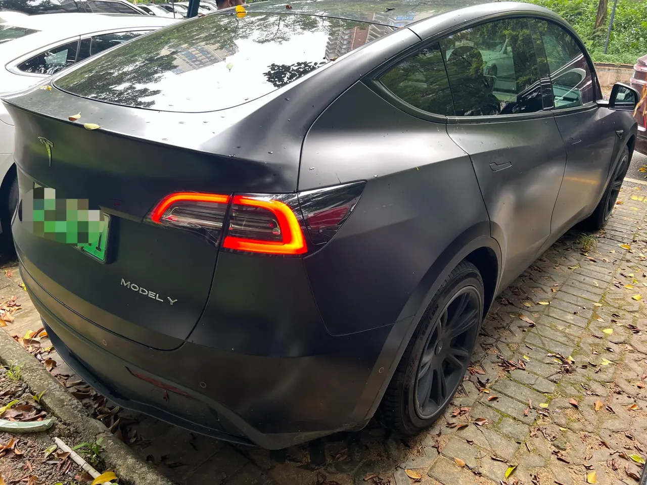 Tesla 2022 Model Y rear-wheel drive version (facelift) automatic gear 2
