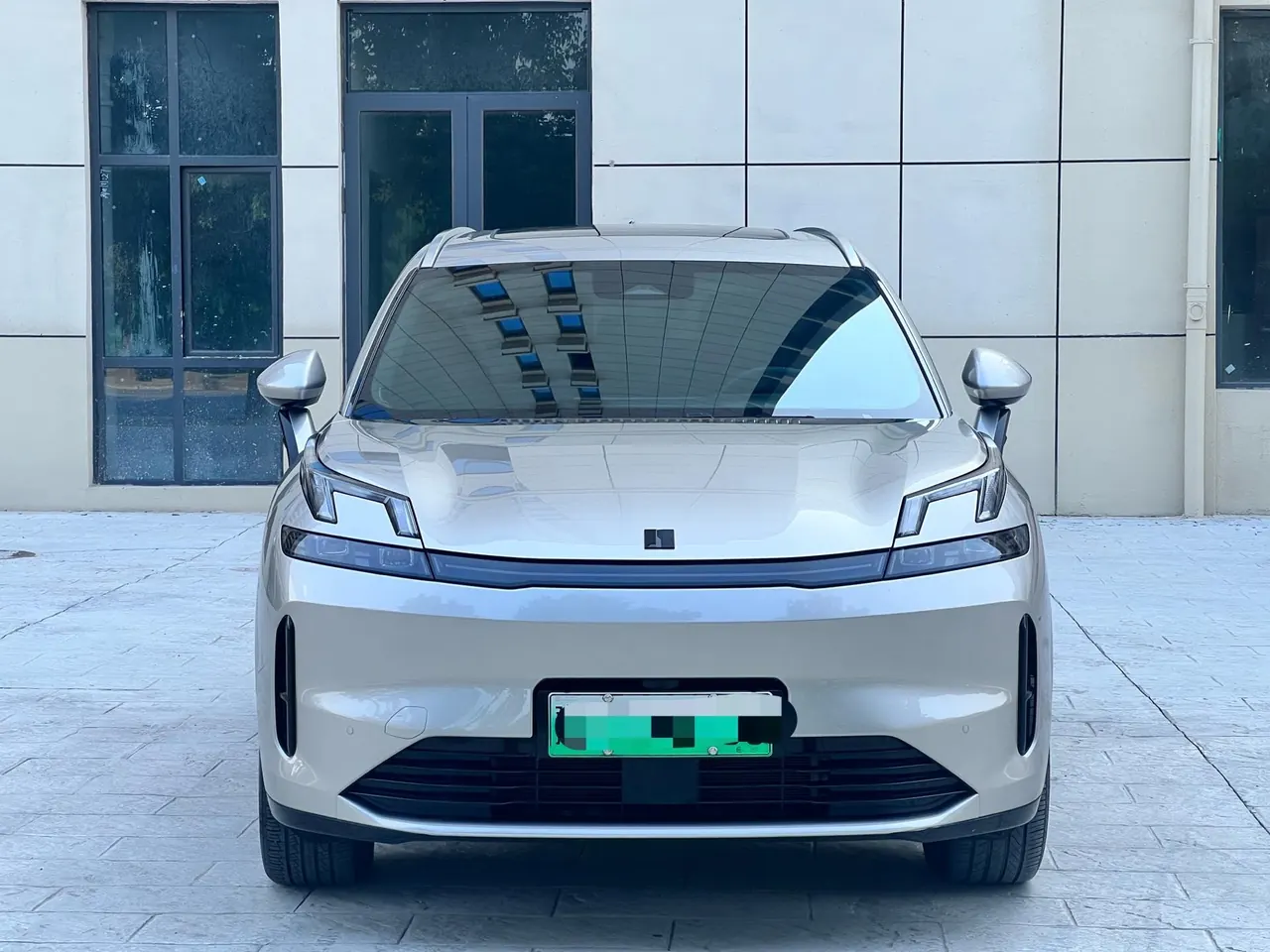 LYNK&amp;CO 2025 LYNK&amp;CO 08 EM-P 1.5T 120km long endurance Pro automatic gear 2