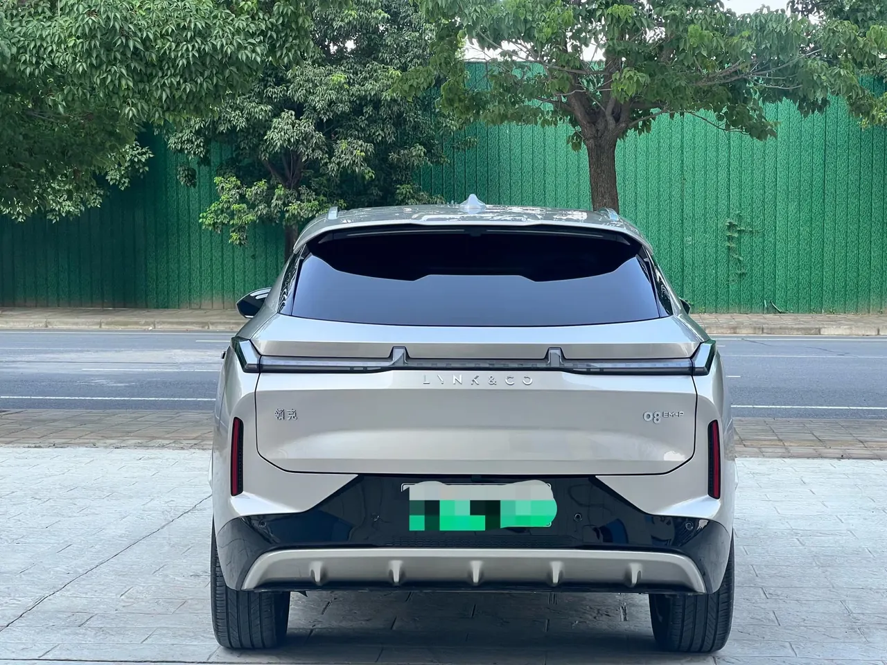 LYNK&amp;CO 2025 LYNK&amp;CO 08 EM-P 1.5T 120km long endurance Pro automatic gear 5